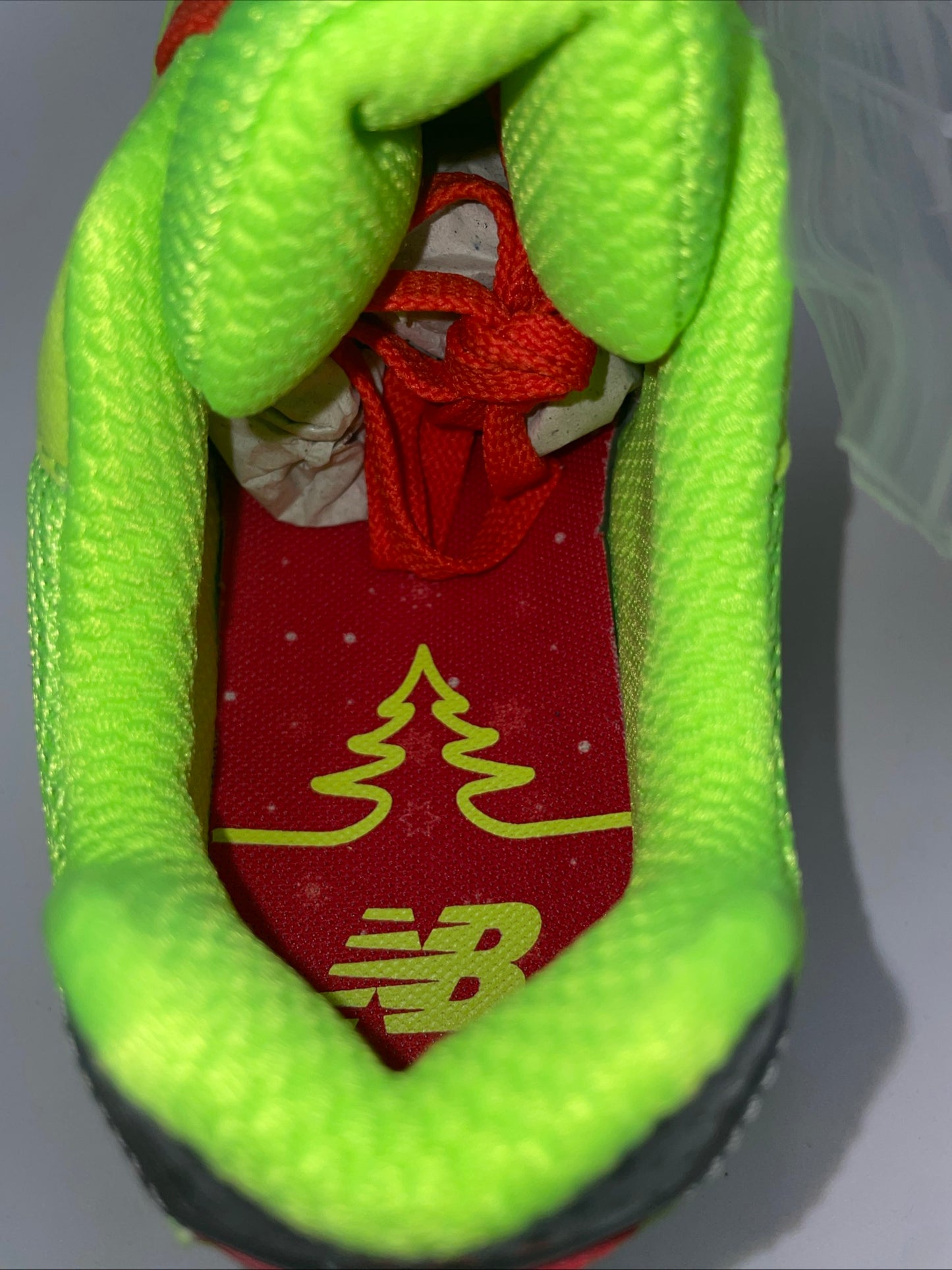 New Balance 99vo4 (dtlr festive)