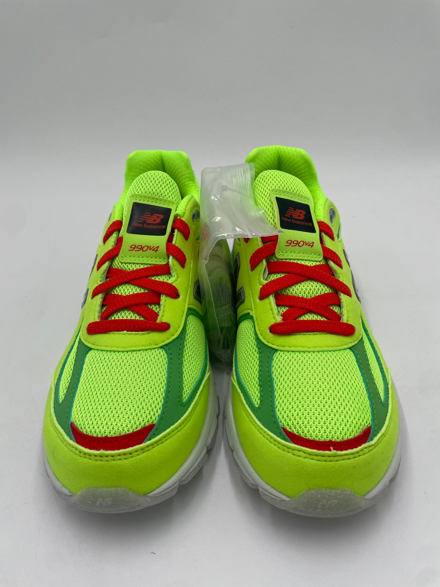 New Balance 99vo4 (dtlr festive)