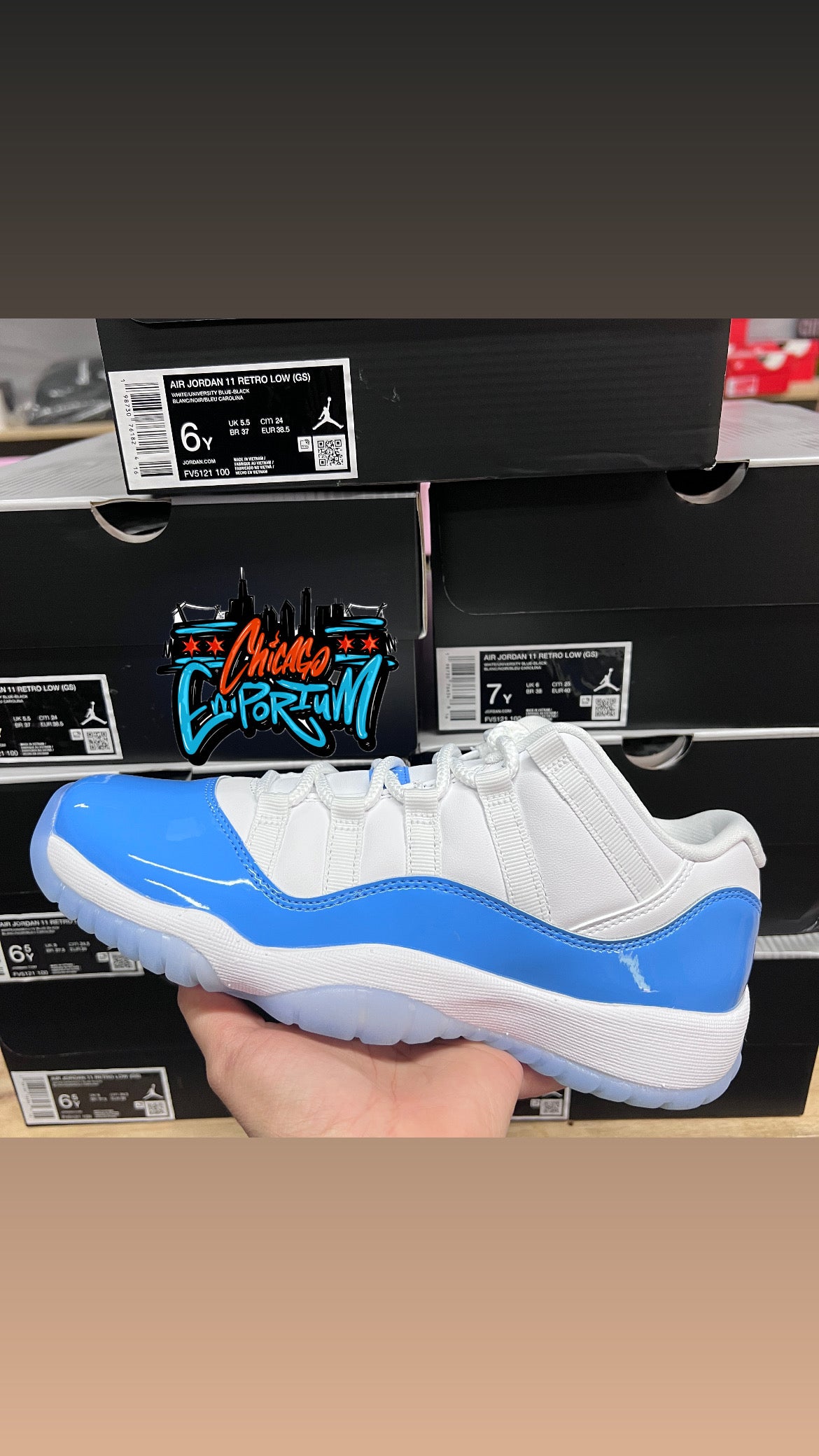 Jordan retro 11s low “unc” GS