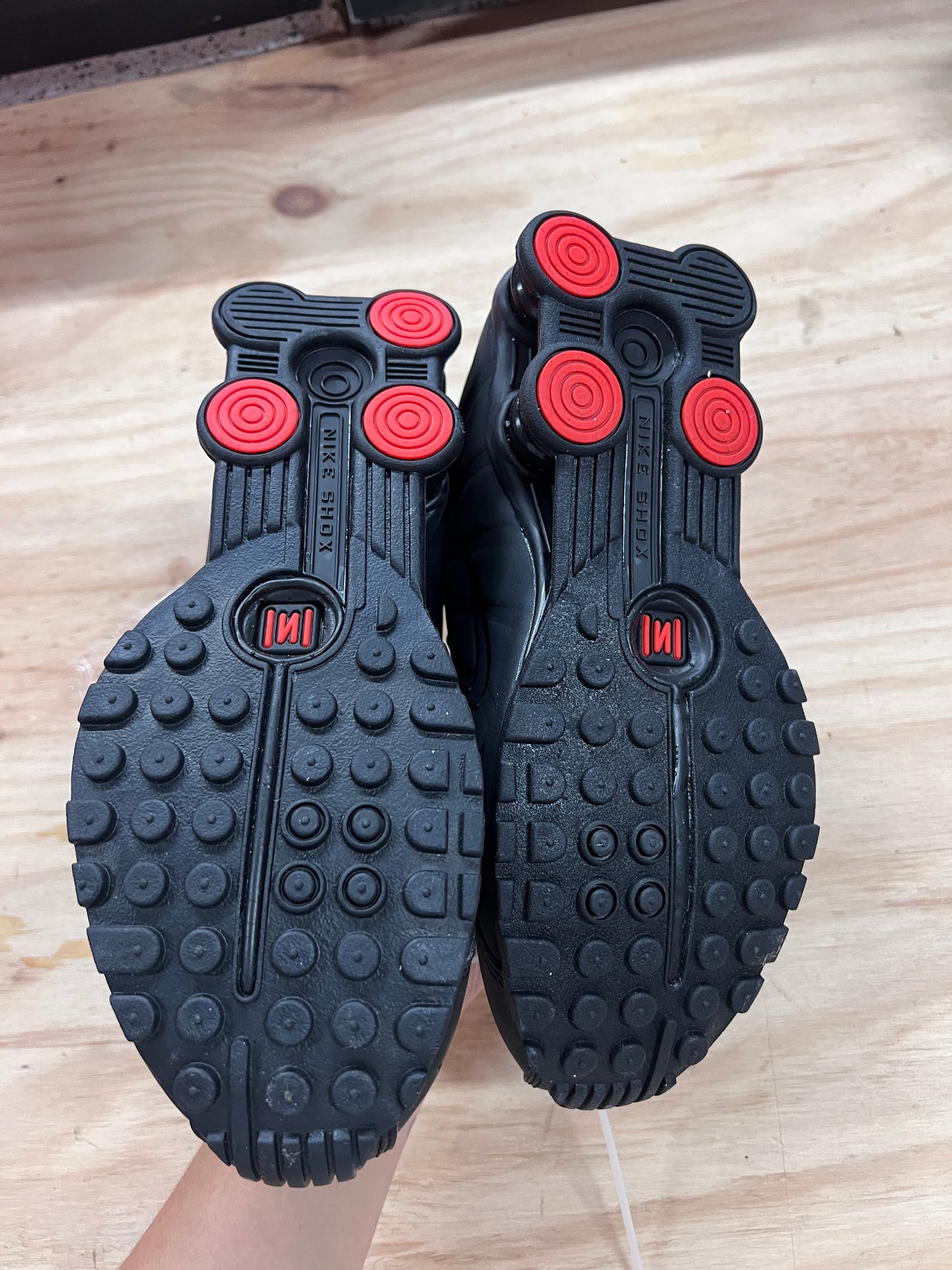 Nike Shox R4 Black (W)