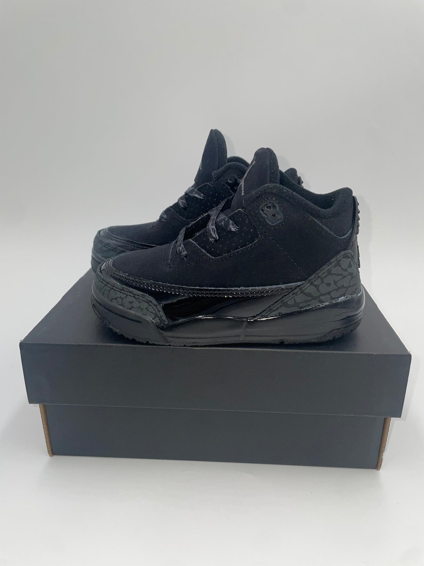 Jordan 3 Retro “Black Cats” TD