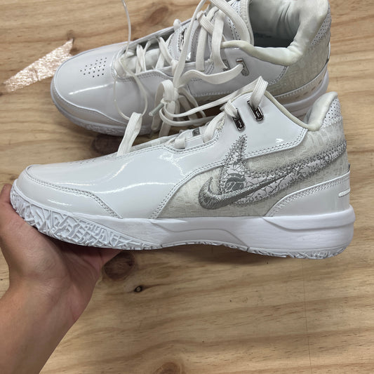 Nike Zoom LeBron NXXT Gen AMPD