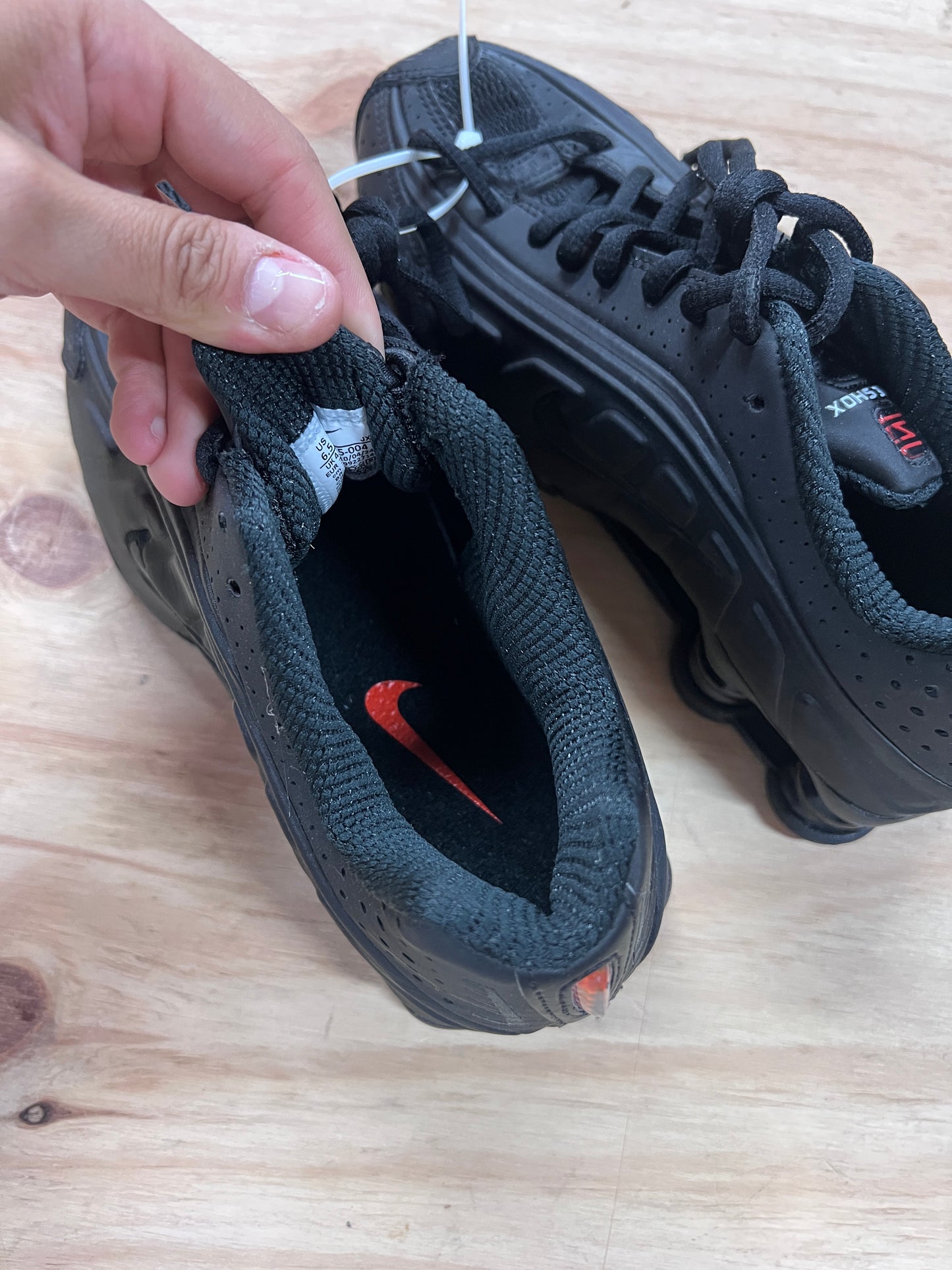 Nike Shox R4 Black (W)