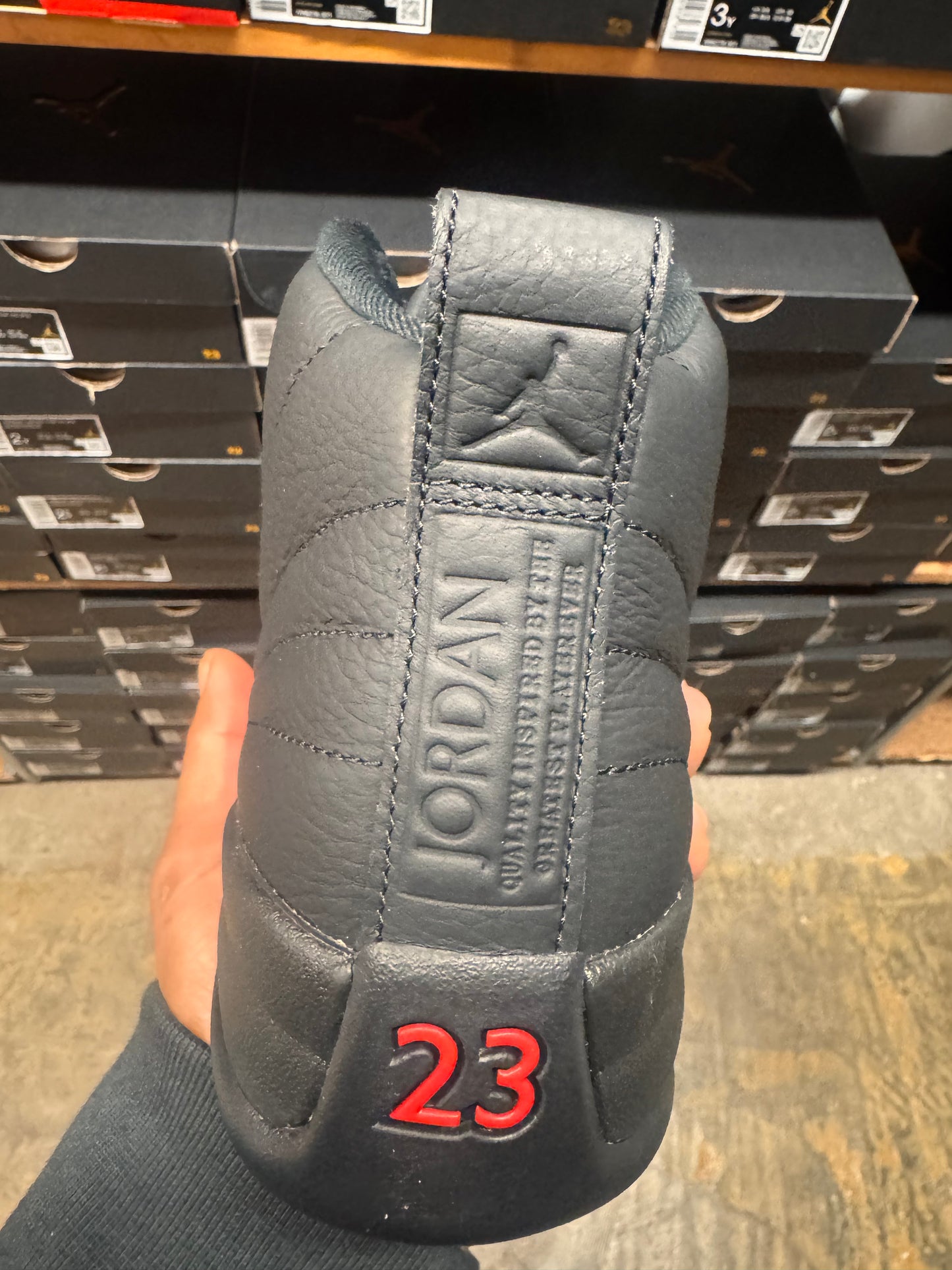 Bloodline 12s men