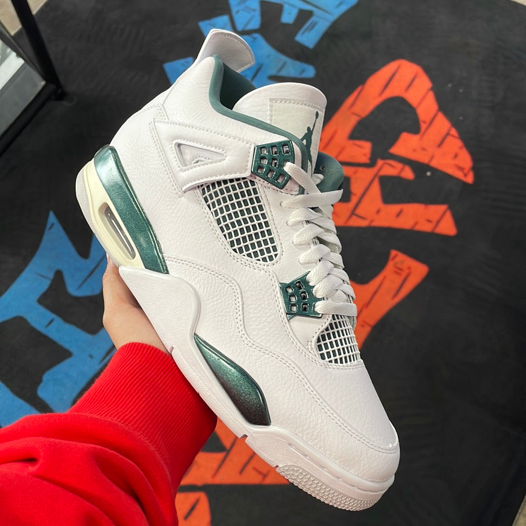 Air Jordan 4 Retro “Oxidized Green”