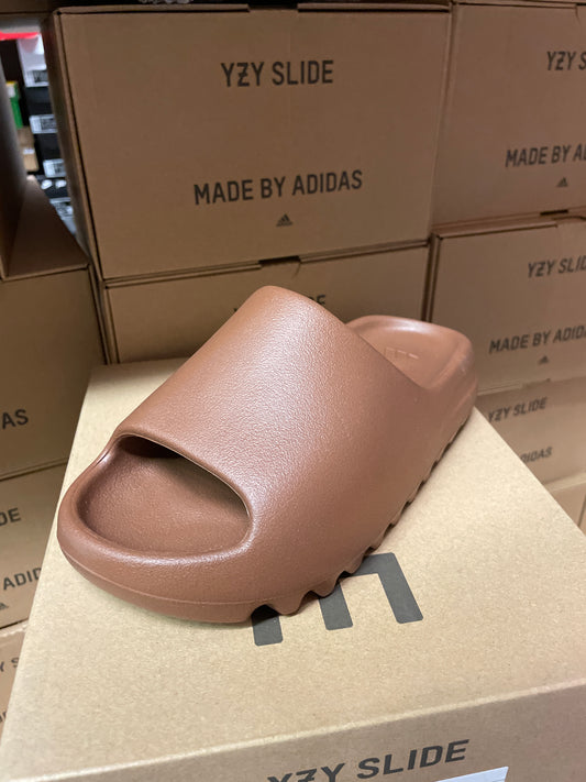 Yeezy Slides FLAX