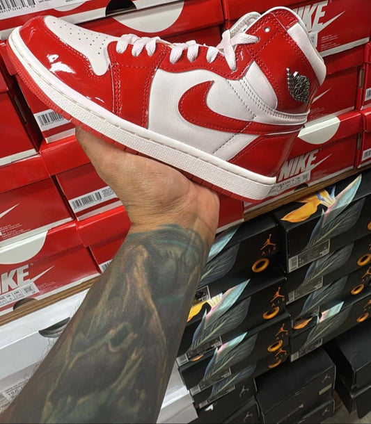 Jordan retro 1 High ‘Nails & Grails’ (Women’s)