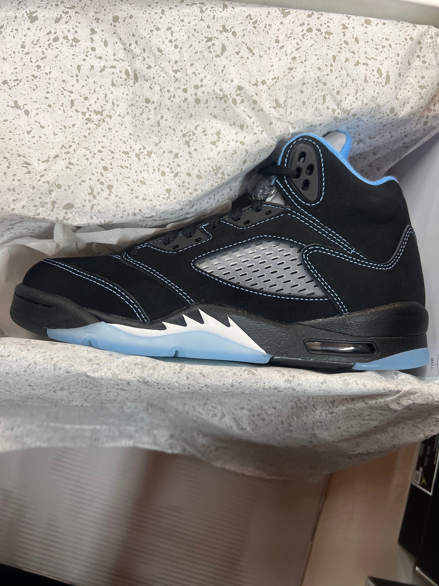 Jordan Retro 5s “Black UNC” Grade School