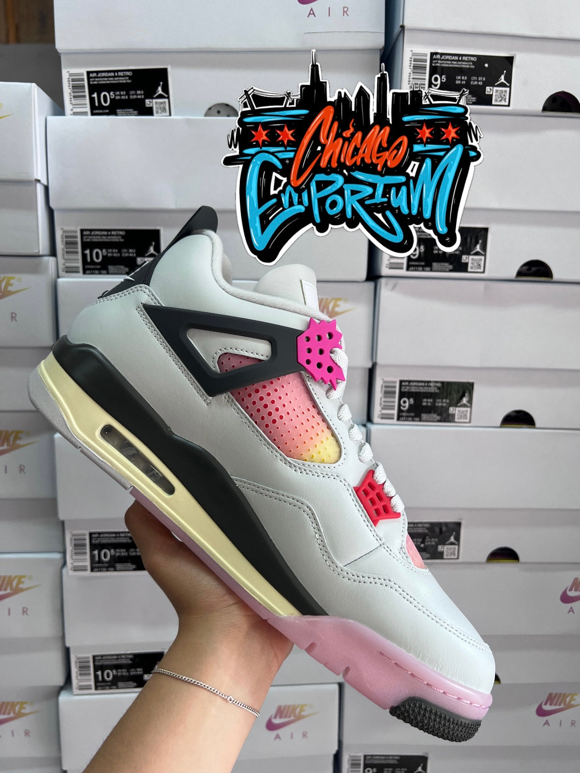 Air Jordan retro 4s “Comic” Men’s