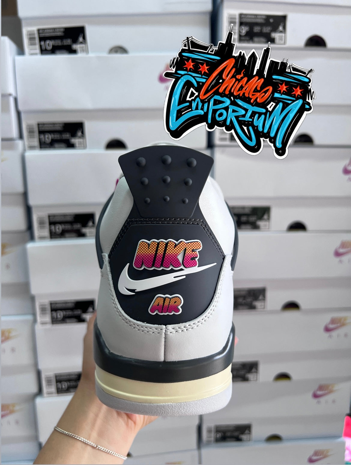 Air Jordan retro 4s “Comic” Men’s