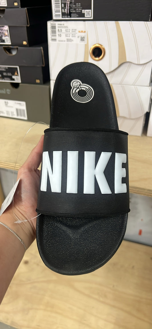 Nike slides