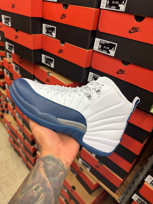 Air Jordan 12 retro “French Blue”